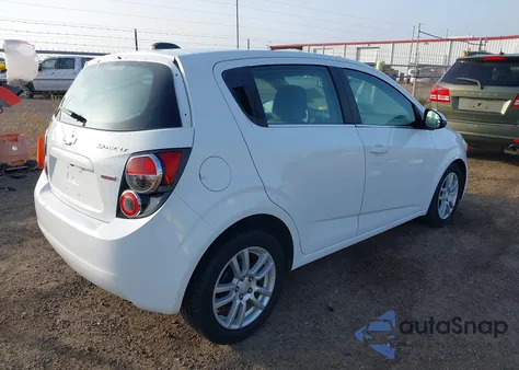 2016 Chevrolet Sonic Lt Auto из США, поврежденный, VIN 1G1JC6SB0G4167127